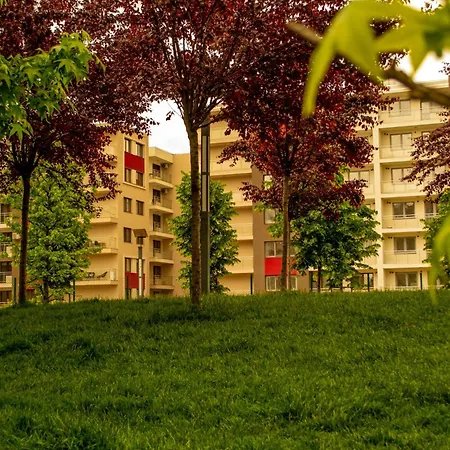 Solar 50, Private Parking, 2 Bedroom * Bucharest