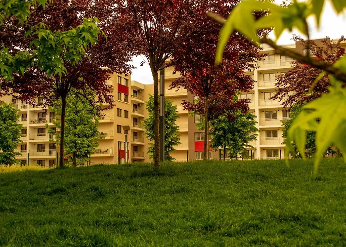 Solar 50, Private Parking, 2 Bedroom * Bucharest